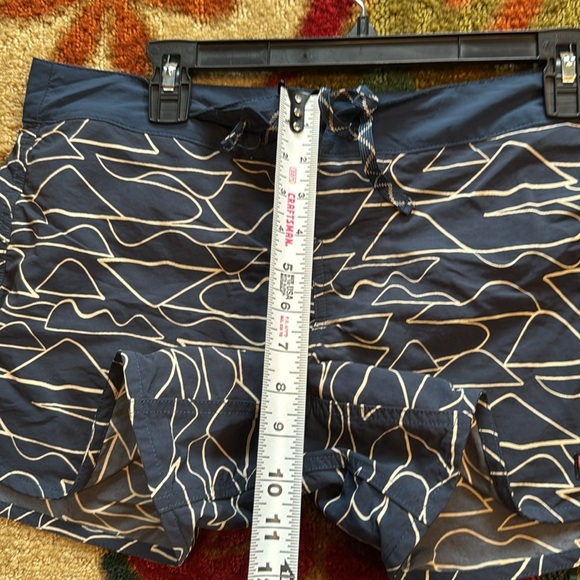 Patagonia Women's Wavefarer Boardshorts Board Shorts 5" Tidepool Blue Beach - Picture 9 of 12